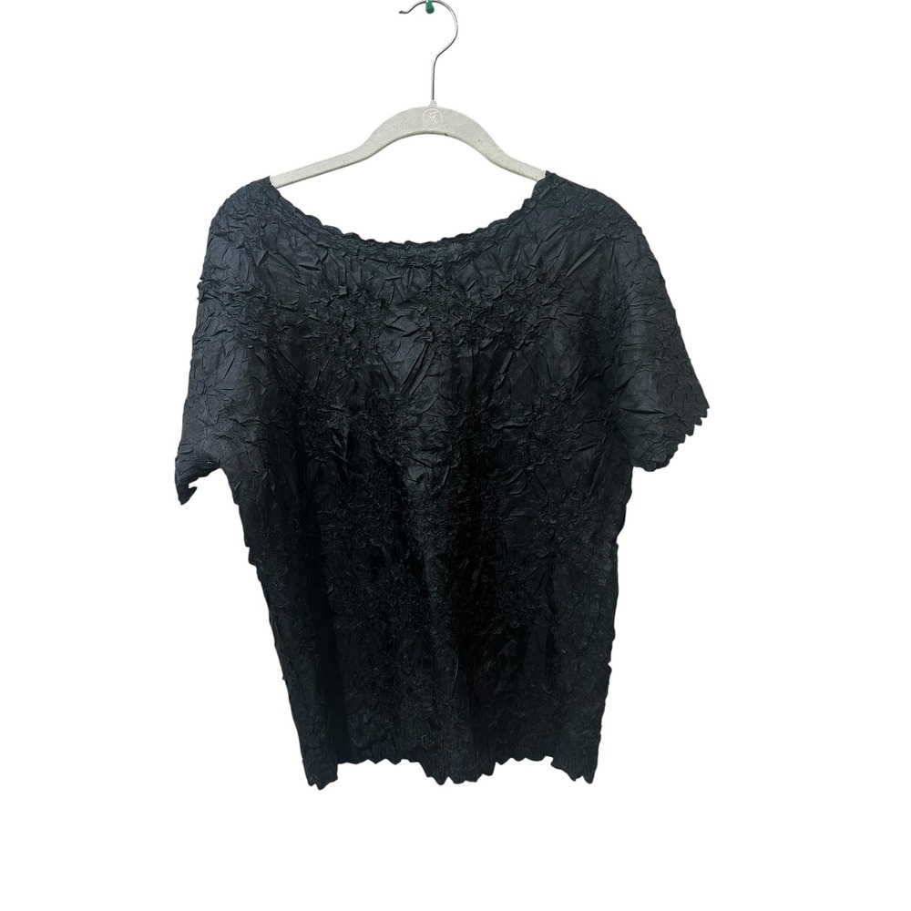 Black Popcorn Texture Short Sleeve Top Scoop Neck Scalloped Hem Blouse Small